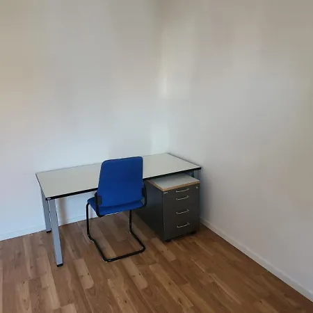 Schoenes, Vollmoebliertes Direkt An Der Uniklinik