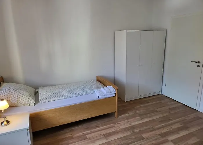 Schoenes, Vollmoebliertes Direkt An Der Uniklinik