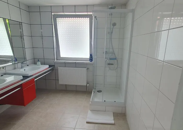 Accommodatie bij particulieren Schoenes, Vollmoebliertes Direkt An Der Uniklinik Mainz