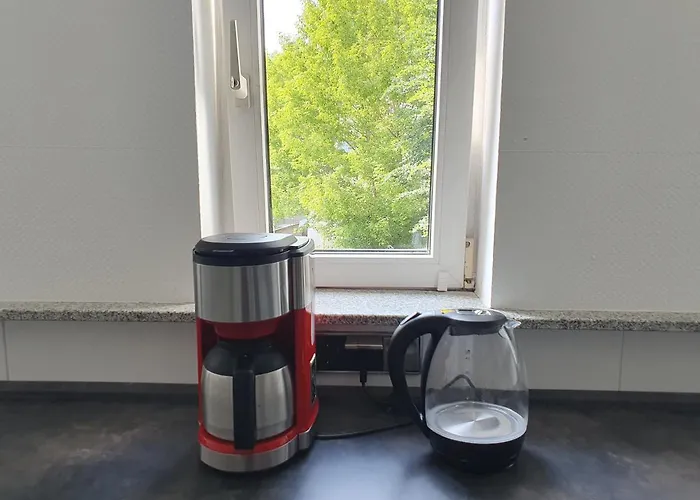 Schoenes, Vollmoebliertes Direkt An Der Uniklinik *